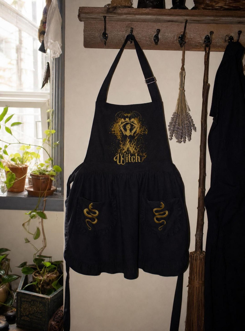 Goth Witch Ruffled Apron with Pockets, Whimsigoth Kitchen Decor, Black Cottagecore Apron for Baking, Gothic Gift for Her, Witchy Kitchenware